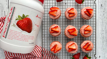 STRAWBERRY PROTEIN CUPCAKES